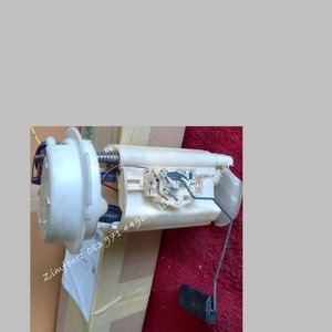 ปั้มติ๊กน้ำมันรถยนต์ PEUGEOT 406 เก่าญี่ปุ่น