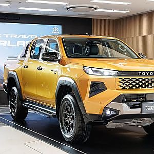 HILUX TRAVO OVERLAND